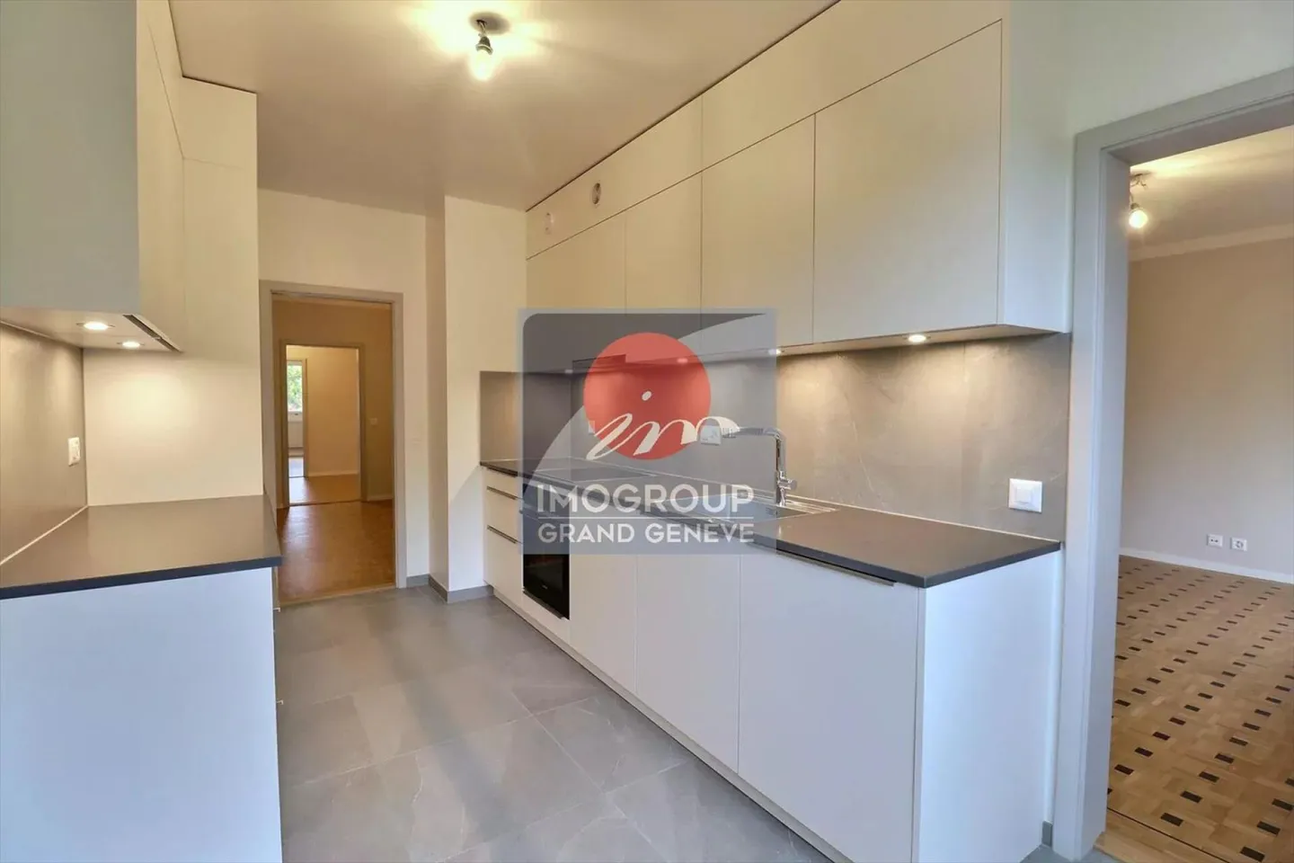 Appartement MEUBLE à louer, à Cologny, Suisse - Photo 4 sur 9