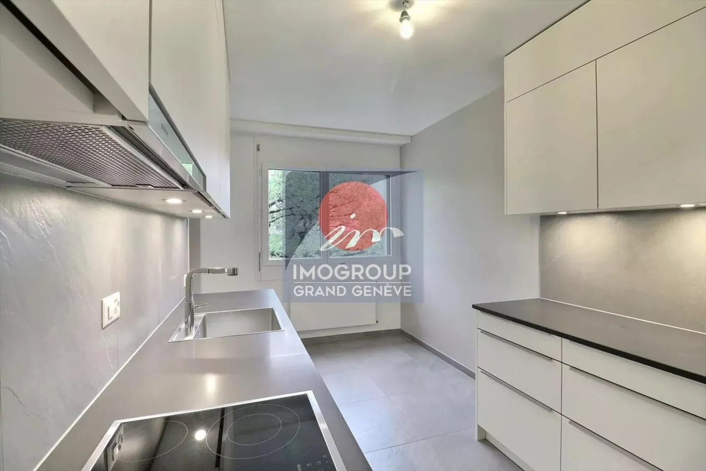 Appartement MEUBLE à louer, à Cologny, Suisse - Photo 3 sur 9