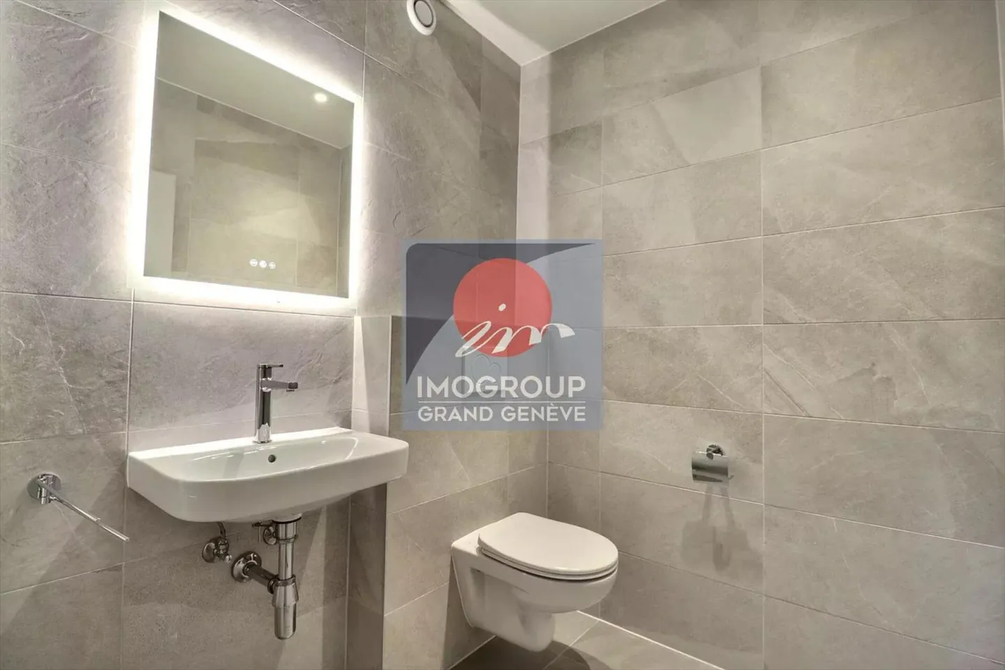 Appartement MEUBLE à louer, à Cologny, Suisse - Photo 9 sur 9