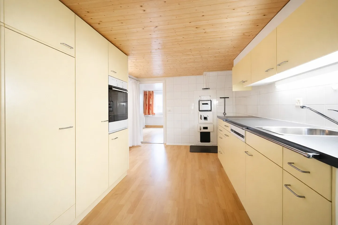 Casa a schiera angolare 5.5 locali "Piccola ma bella" - Foto 4 di 7