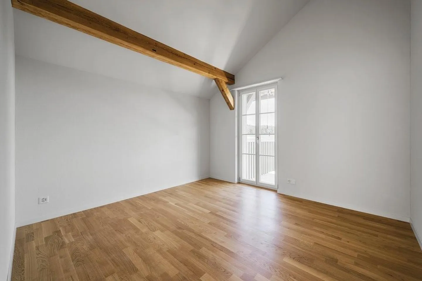 Appartamento attico moderno e luminoso di 4,5 stanze - Foto 9 di 11
