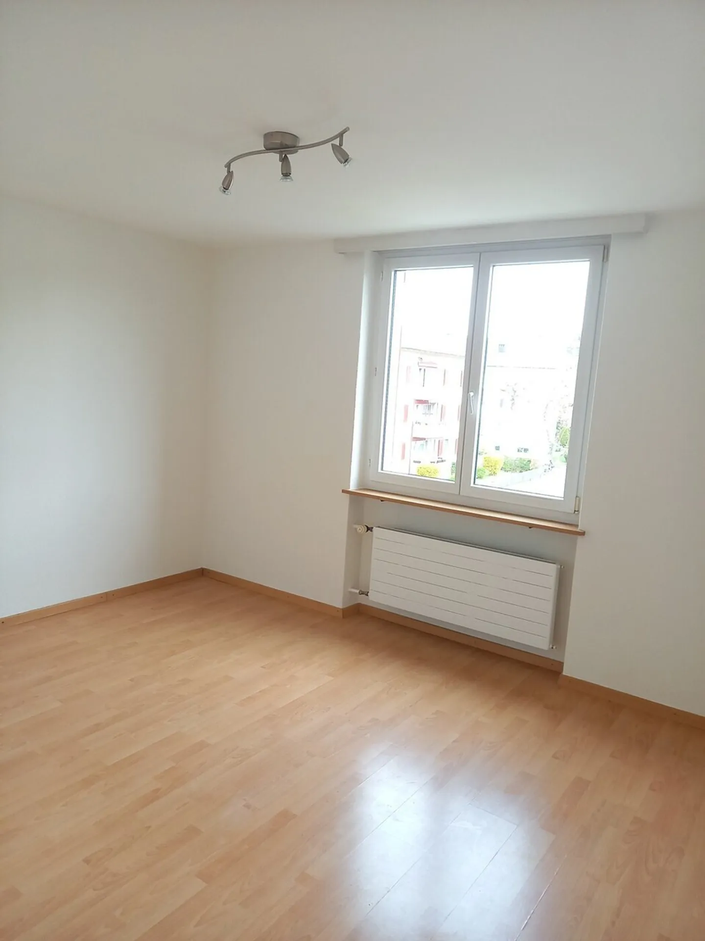 Charmante appartement de 3,5 pièces au cœur de Dietikon (Limité jusqu'au 30.09.2026) - Photo 8 sur 10