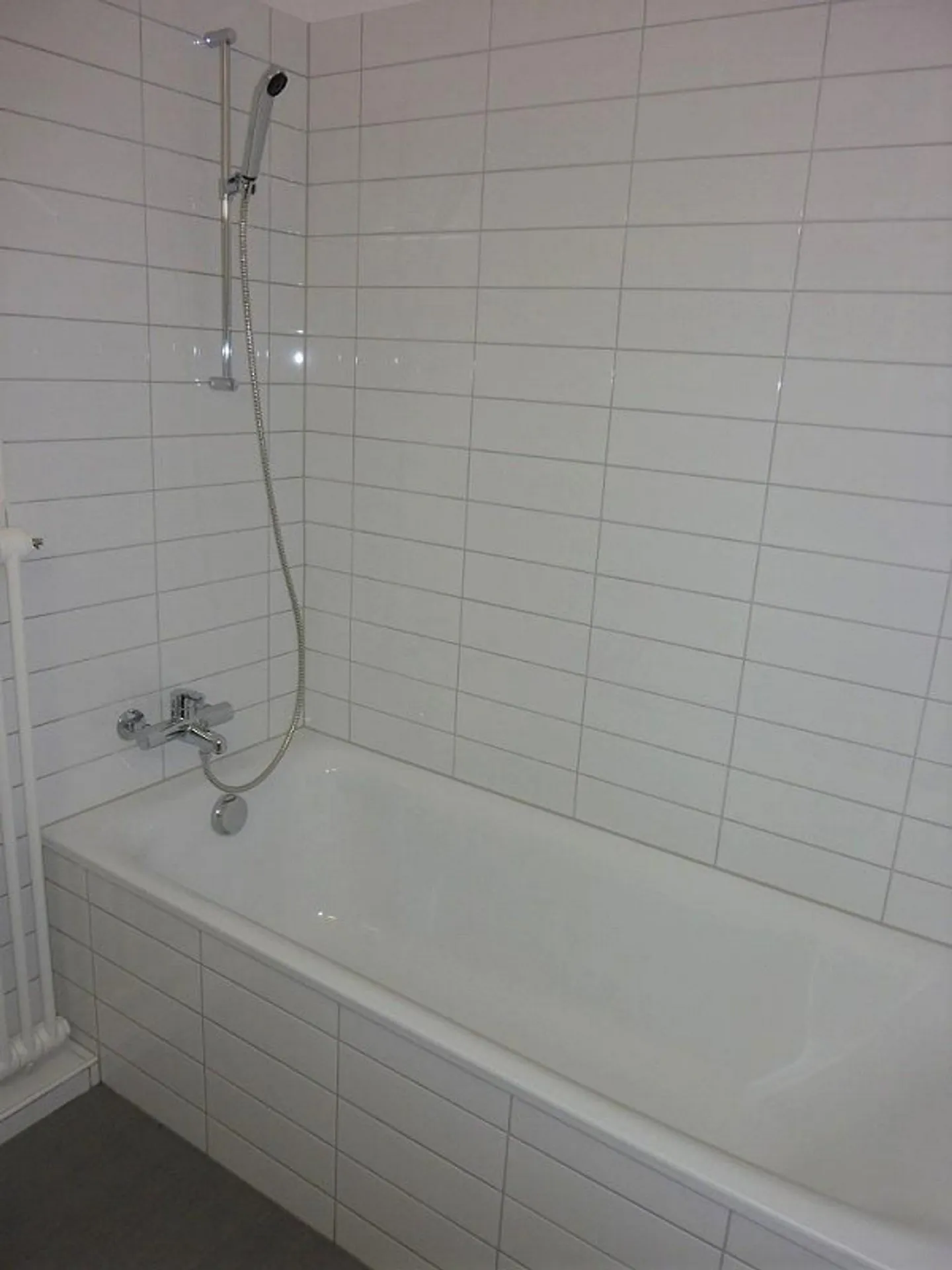 2-room apartment directly at the train station - Photo 5 of 7