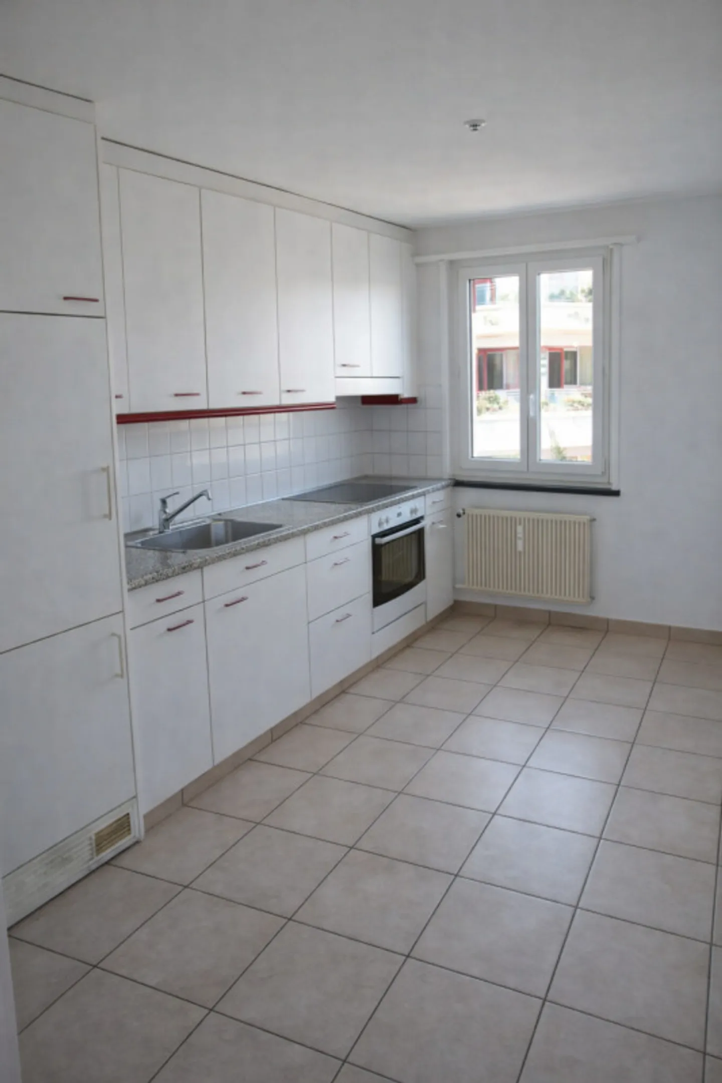 Appartamento mansardato affascinante di 2,5 stanze - Foto 2 di 7