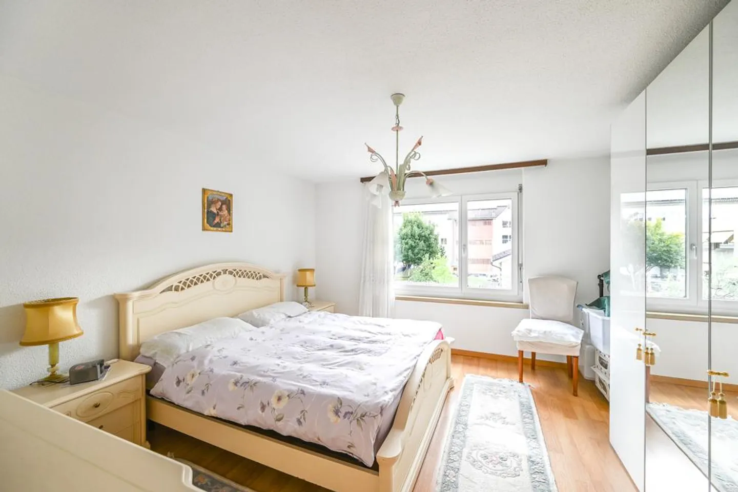 Condominio soleggiato in posizione privilegiata - Foto 3 di 7