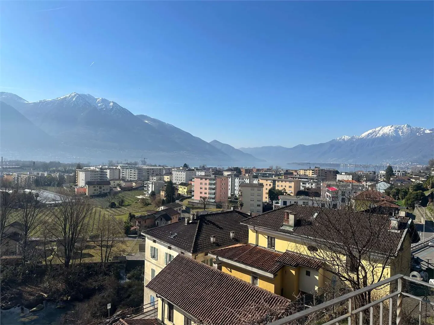 Gordola - Casa unifamiliare - Foto 2 di 6