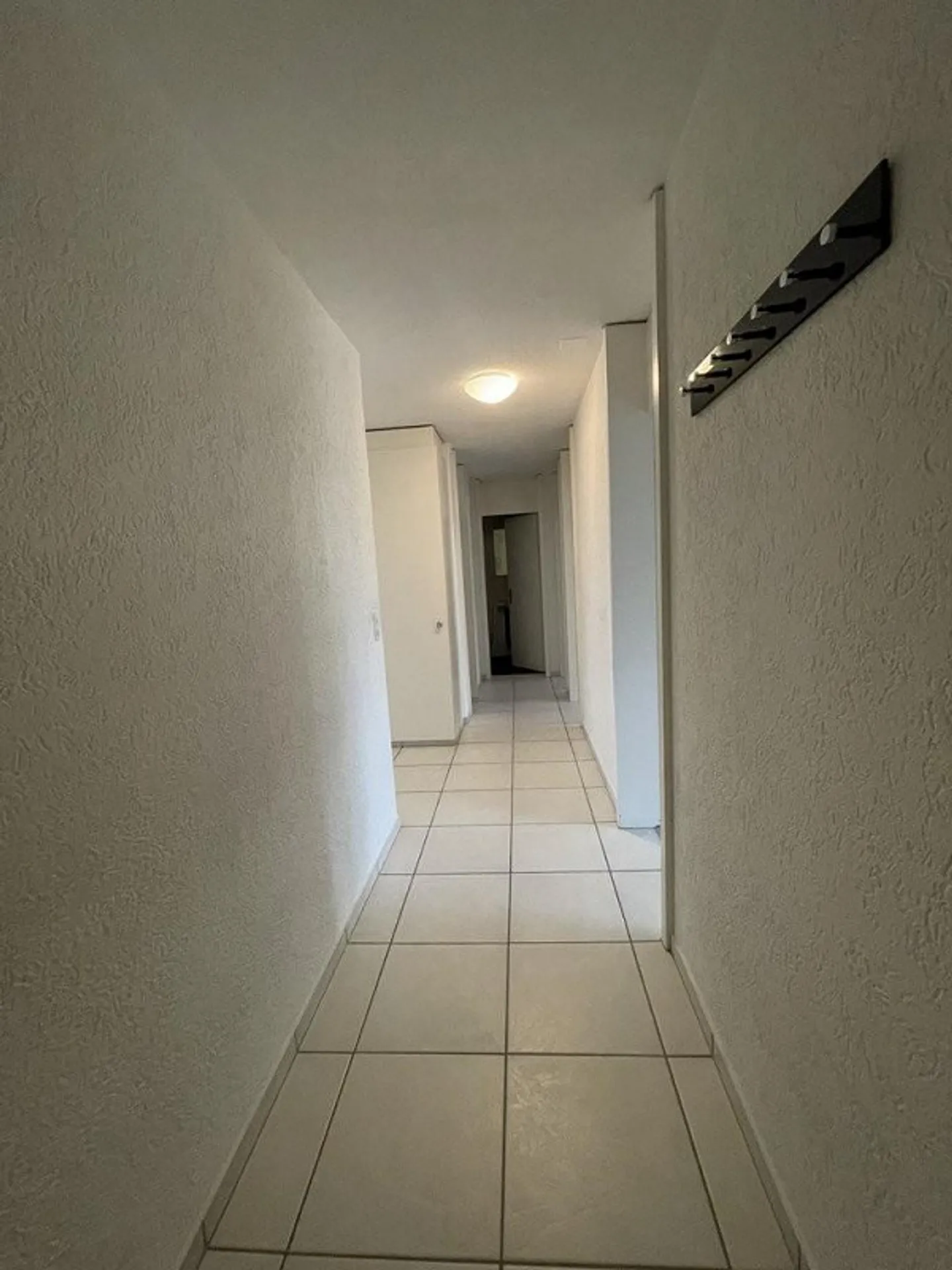 Spacious 4.5-room apartment in Münsingen - Photo 8 of 11