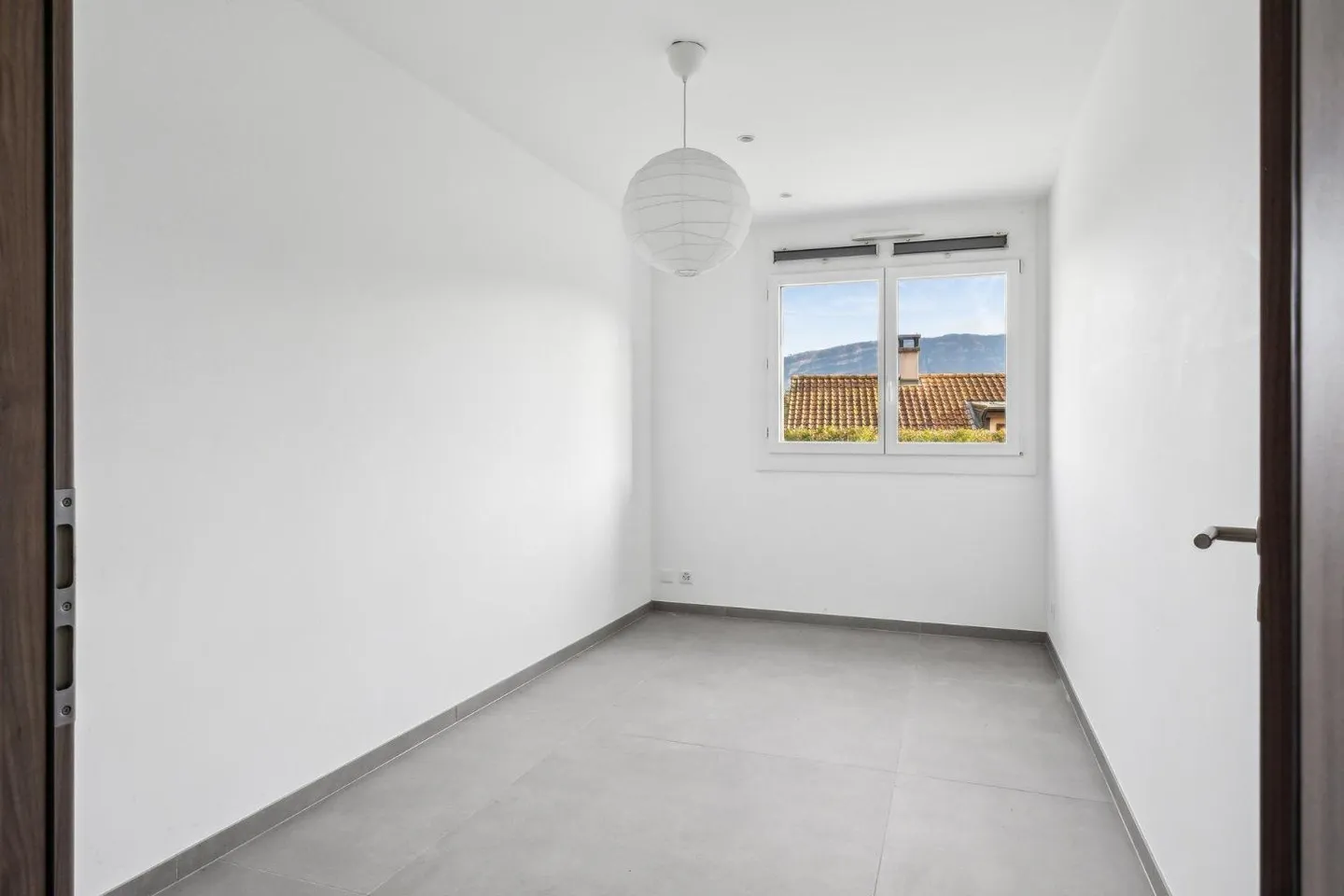 Charmant Appartement avec Jardin - Photo 8 sur 11