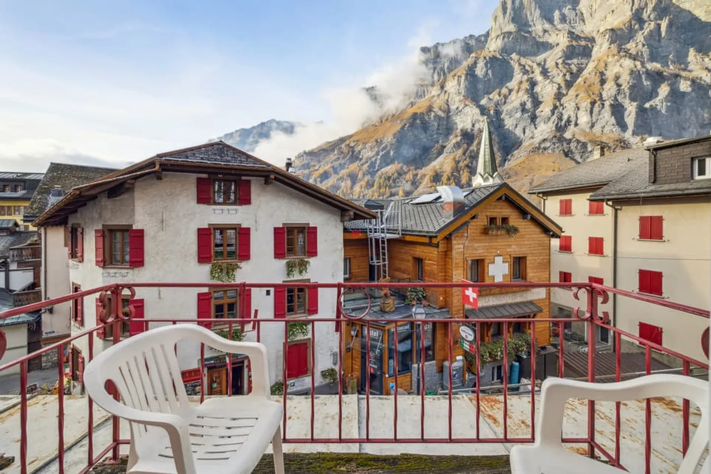 Hôtel Weisses Rössli, eine einzigartige Gelegenheit im Herzen der Alpen! - Foto 2 von 11