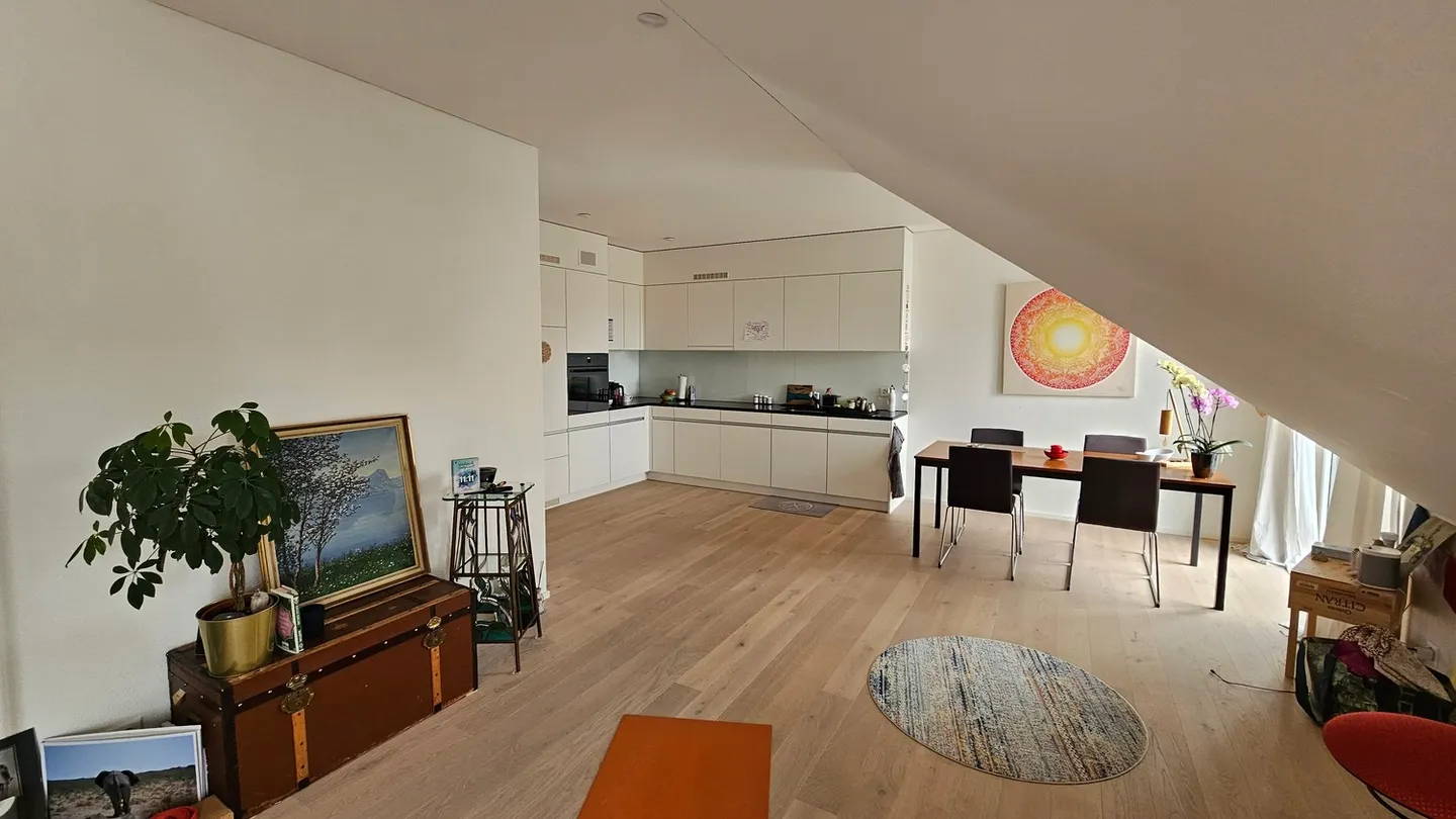 Moderne 3½ Zimmer Wohnung - Foto 2 von 10