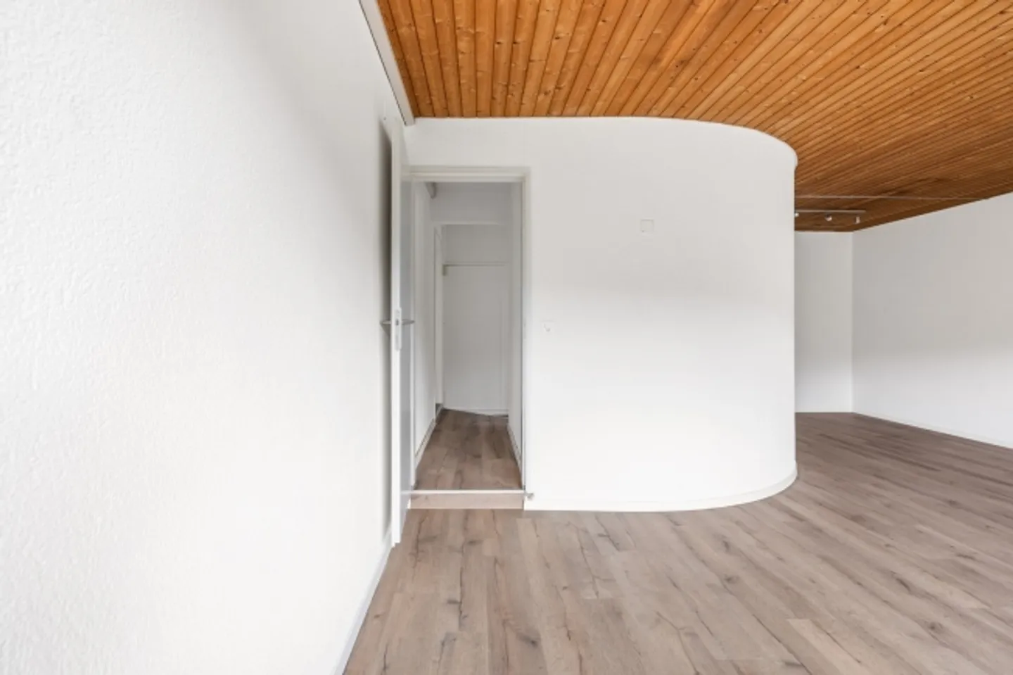 Fully Renovated Office Spaces with Stunning Lake View and Sun Terrace - Photo 11 of 13