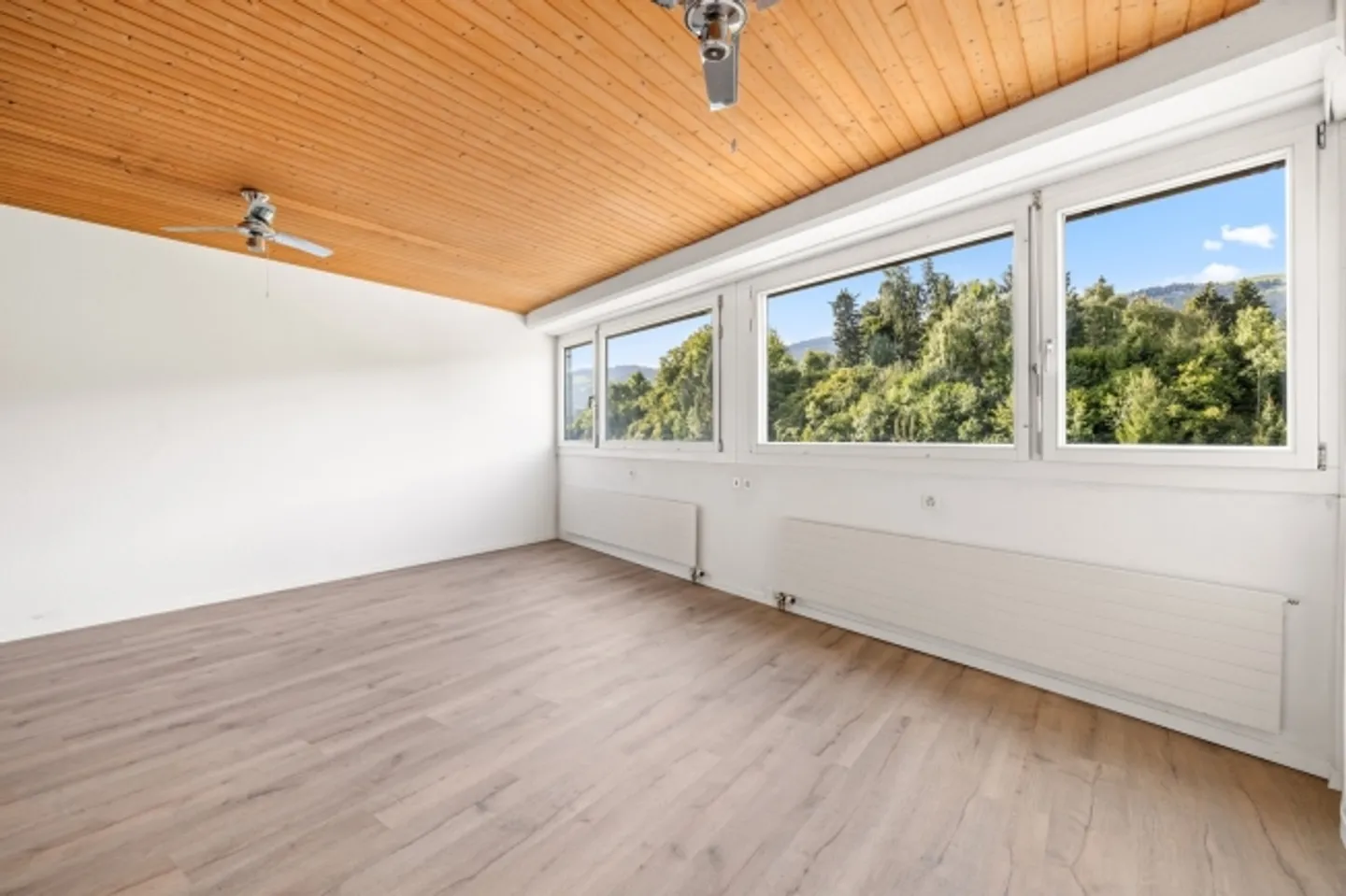 Fully Renovated Office Spaces with Stunning Lake View and Sun Terrace - Photo 13 of 13