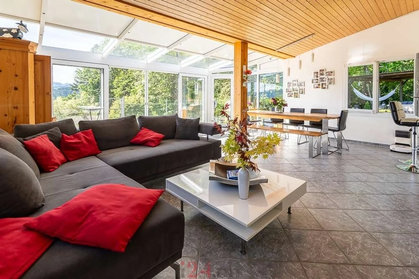 Single-family house with winter garden: lake view, mountain panorama and garden idyll - Photo 5 of 13