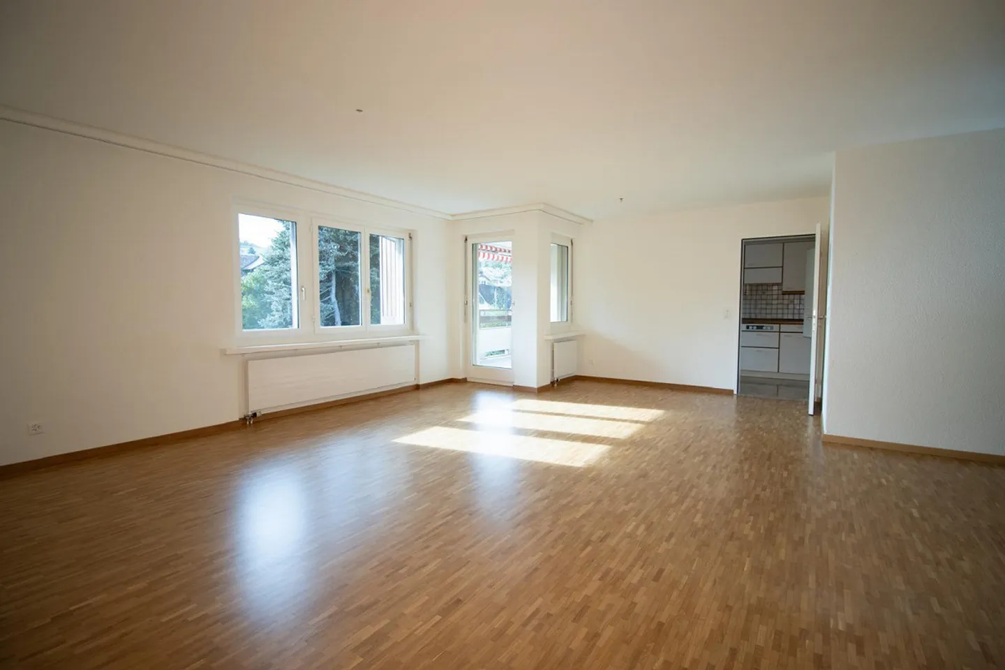 Zentral und ruhig wohnen in Seenähe - Foto 1 von 13