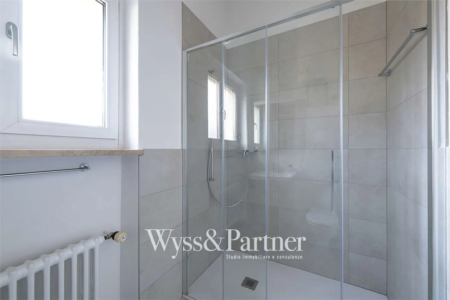 Geräumige 5,5-Zimmer-Wohnung in Massagno - Foto 10 von 12