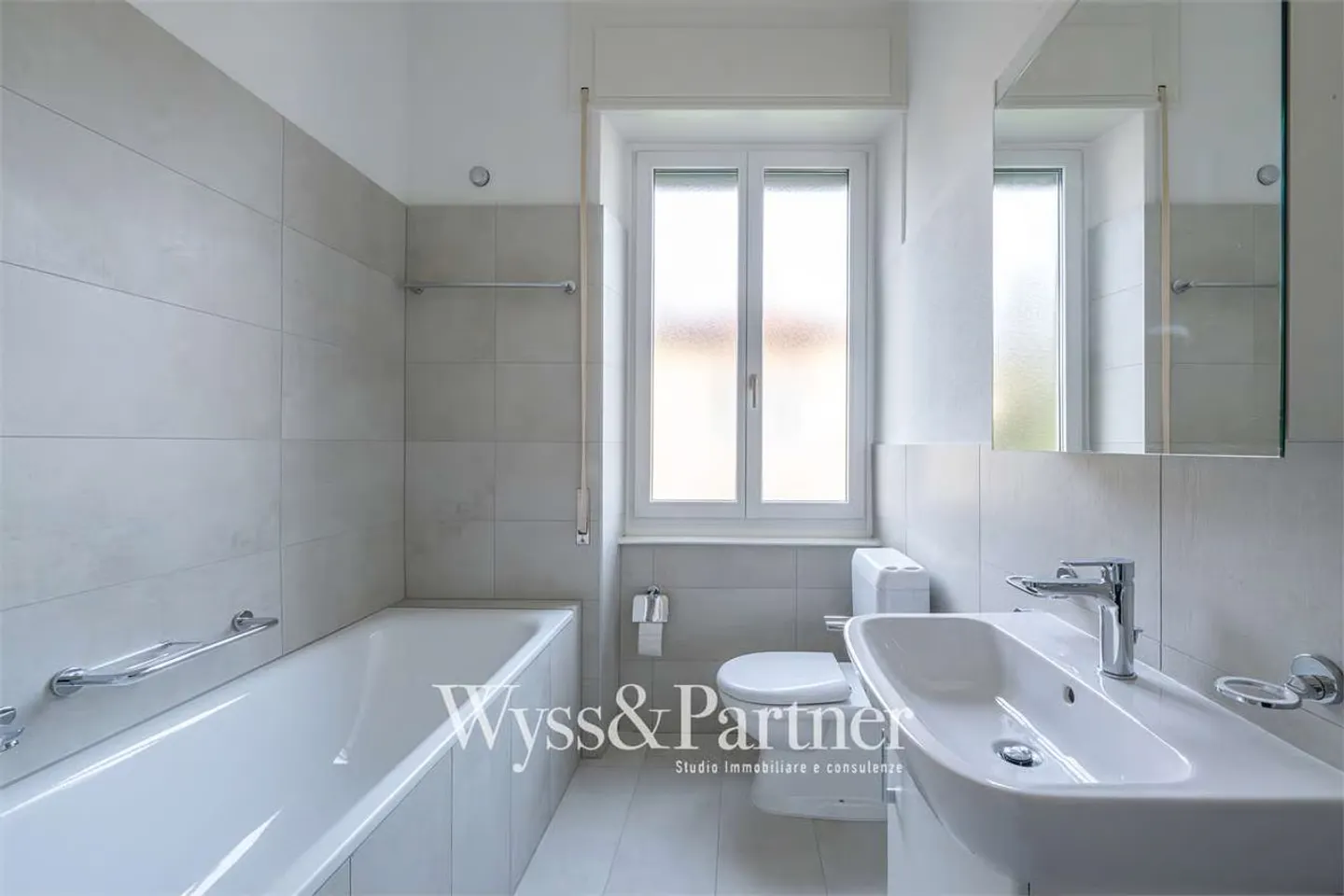 Geräumige 5,5-Zimmer-Wohnung in Massagno - Foto 11 von 12