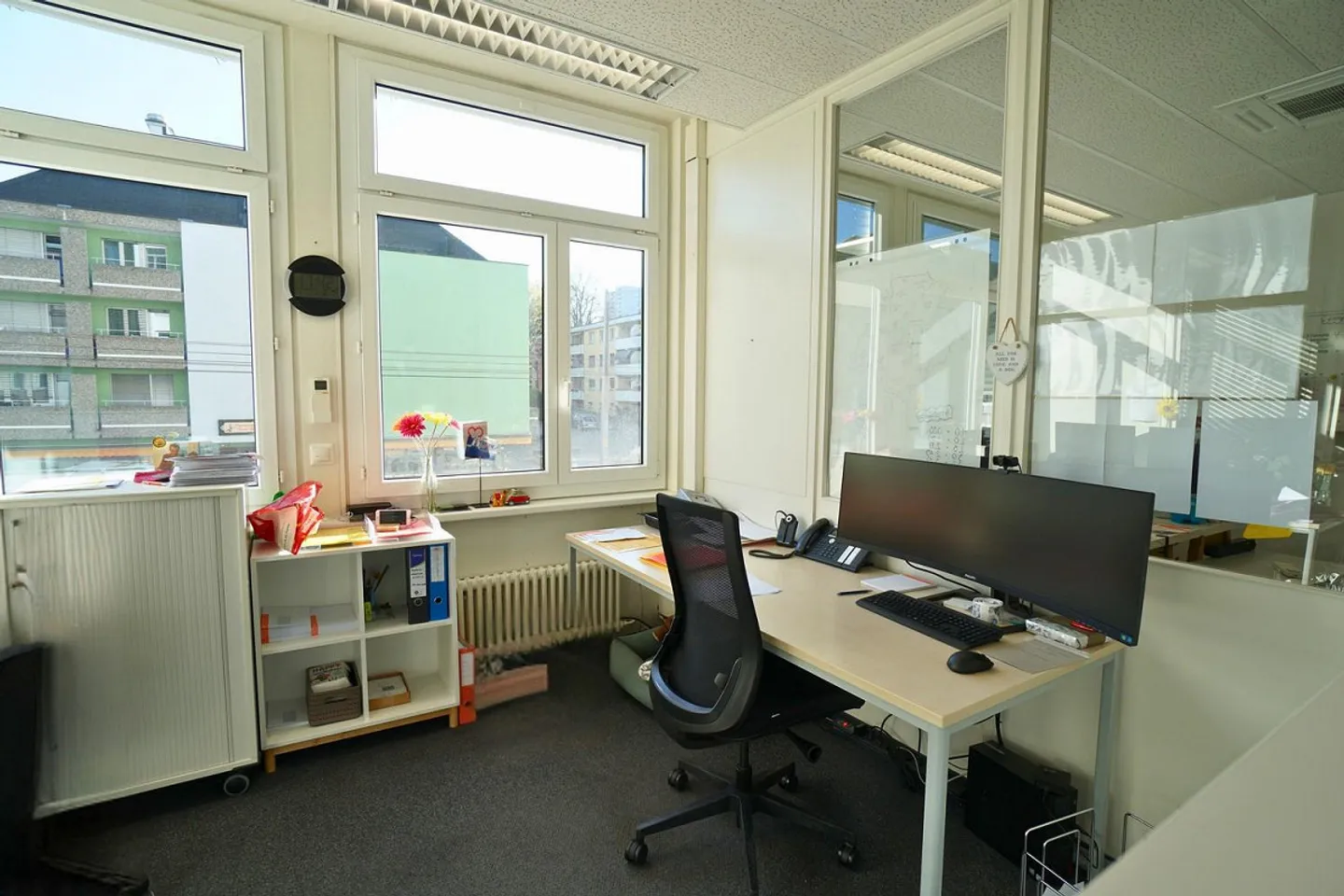 Air-conditioned office space - Photo 4 of 10