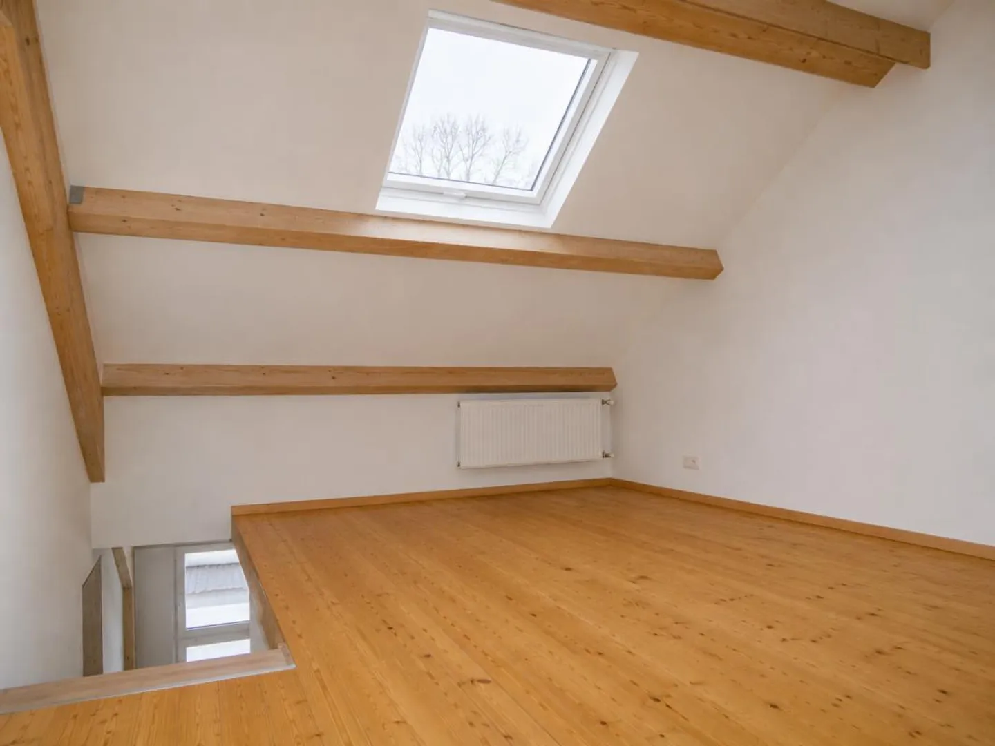 Gemütliche Wohnung im rustikalen Holz-Stil mit viel Charme - Foto 6 di 8