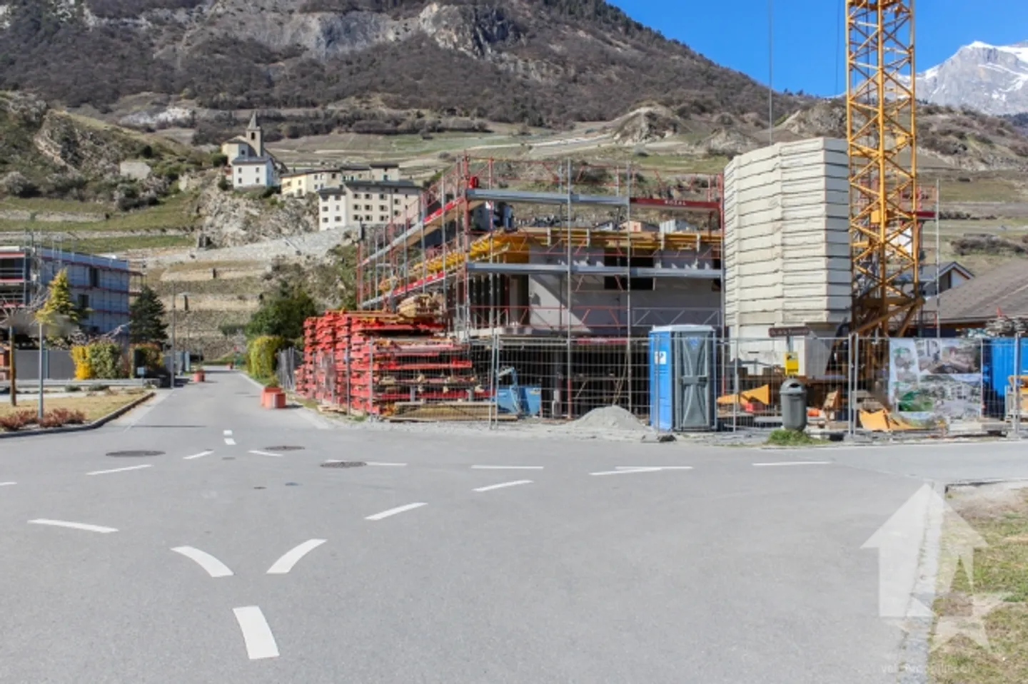 Ampio appartamento di 3,5 locali di 98 m2 con loggia - Foto 6 di 6