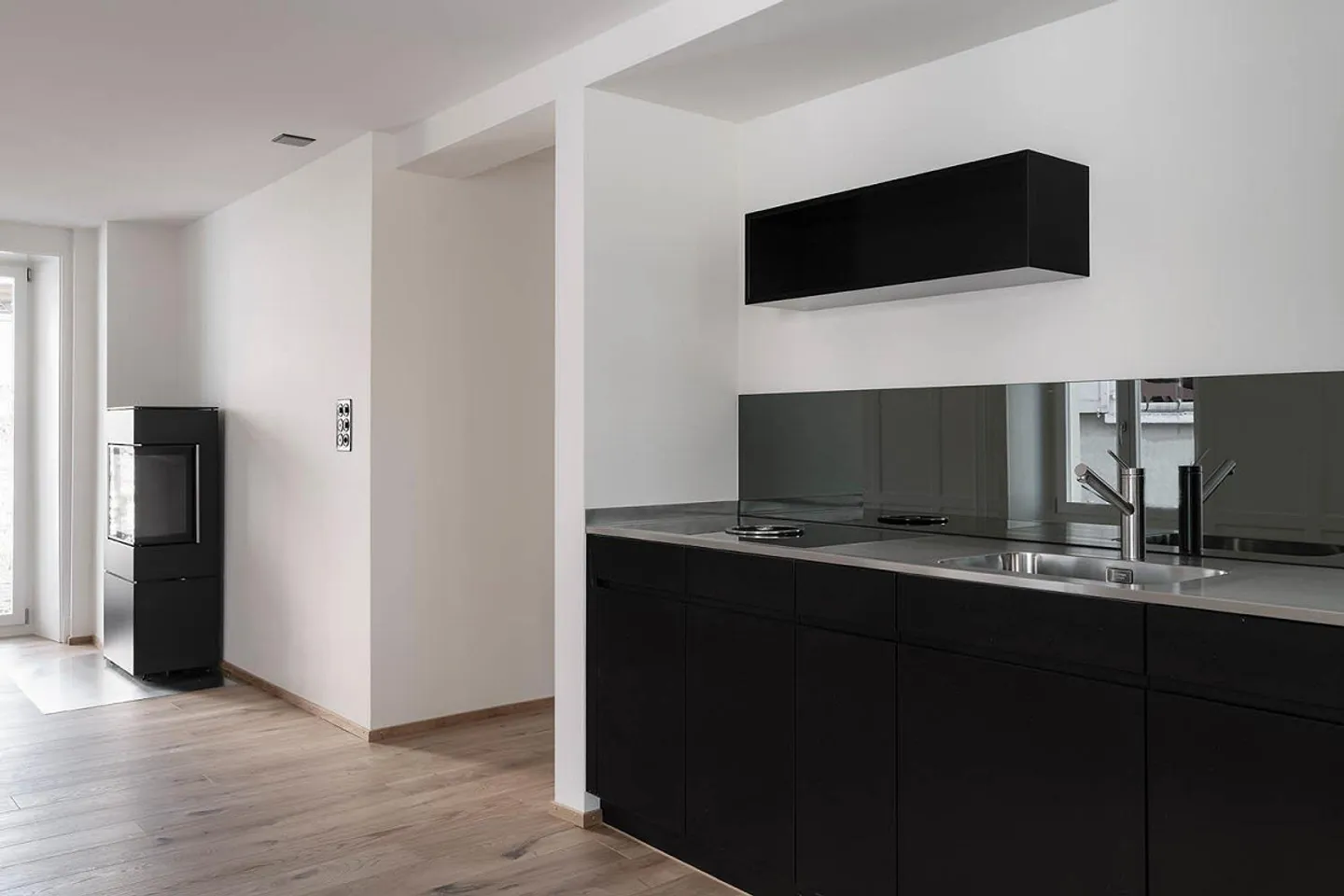 Bellissimo appartamento di 3,5 stanze con charme d'epoca - Foto 1 di 6