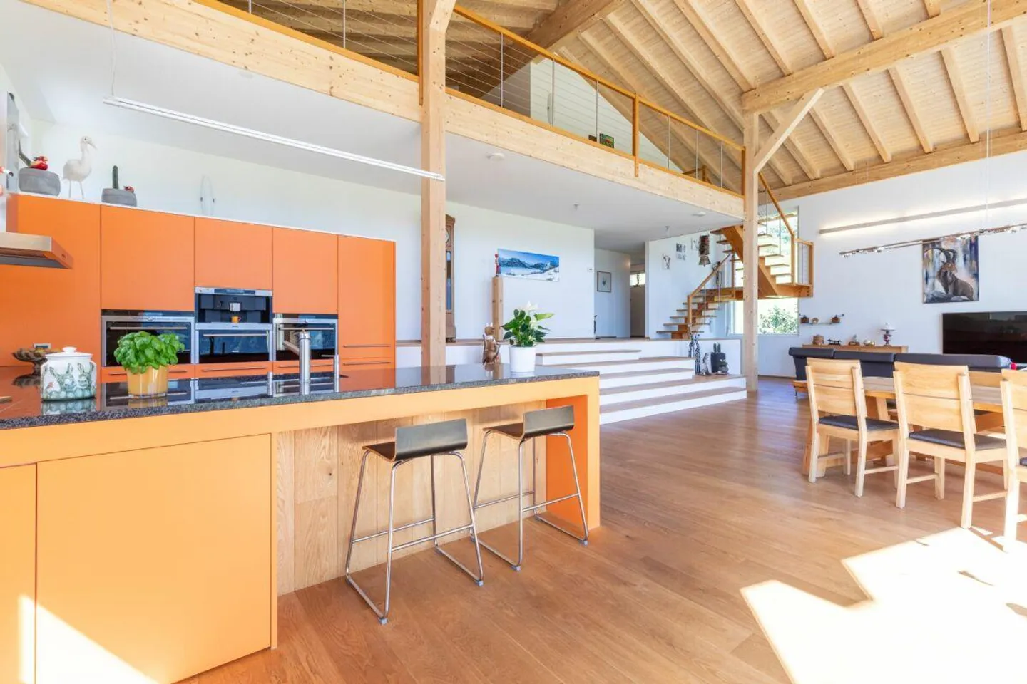 Einzigartiges Wohnhaus im Loft-Stil - Foto 4 von 12