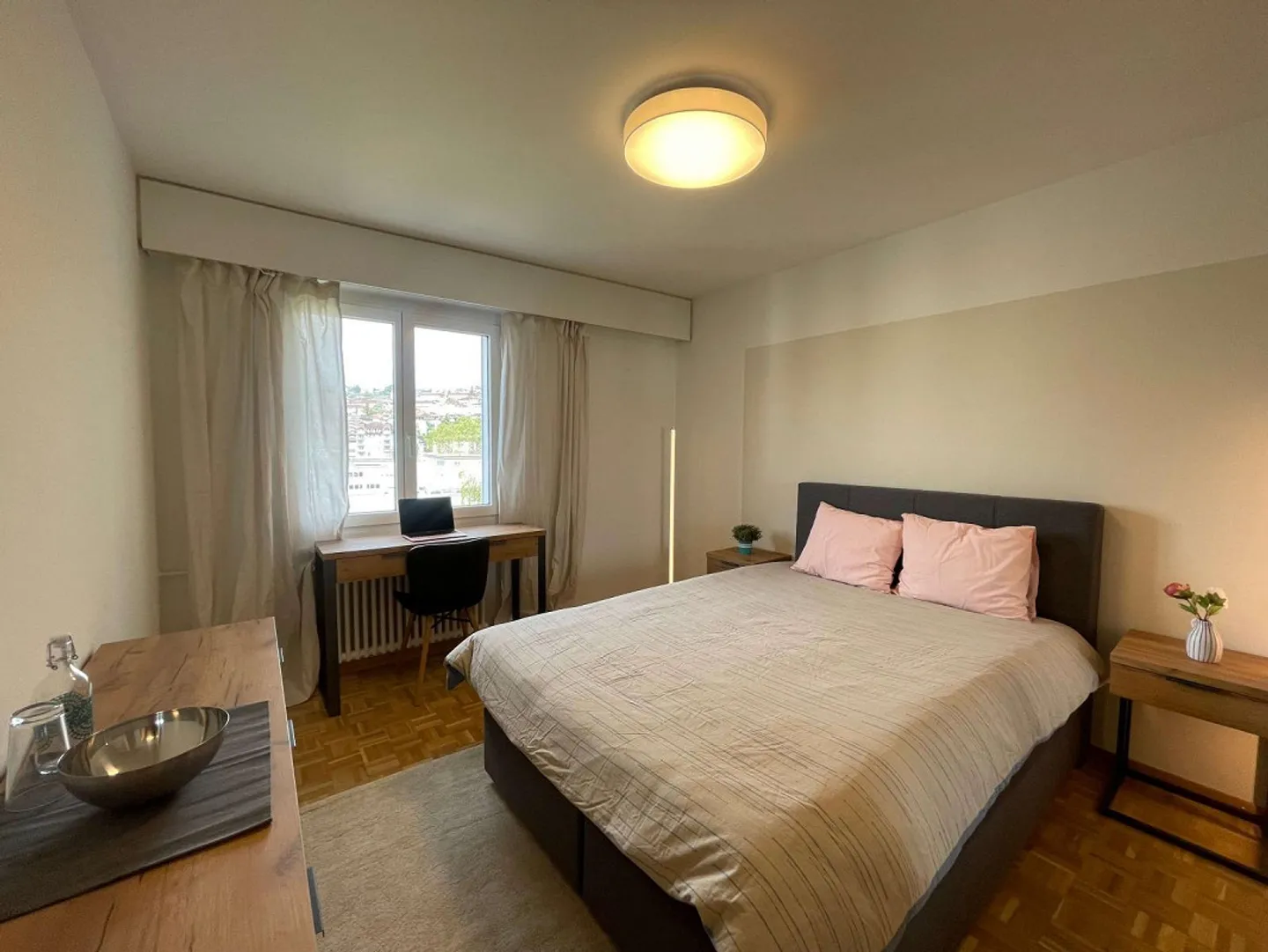 Charming Apartment in Lausanne - Photo 1 of 16