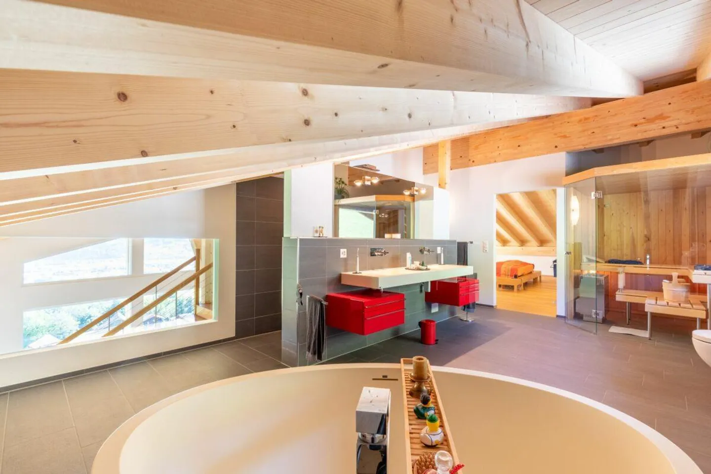 Einzigartiges Wohnhaus im Loft-Stil - Foto 6 von 12
