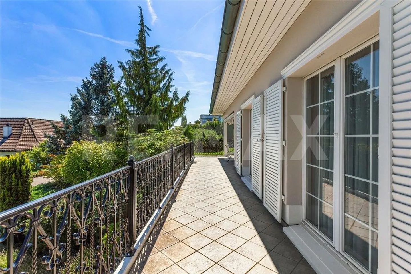 Villa sveglia con giardino idilliaco - Foto 13 di 13