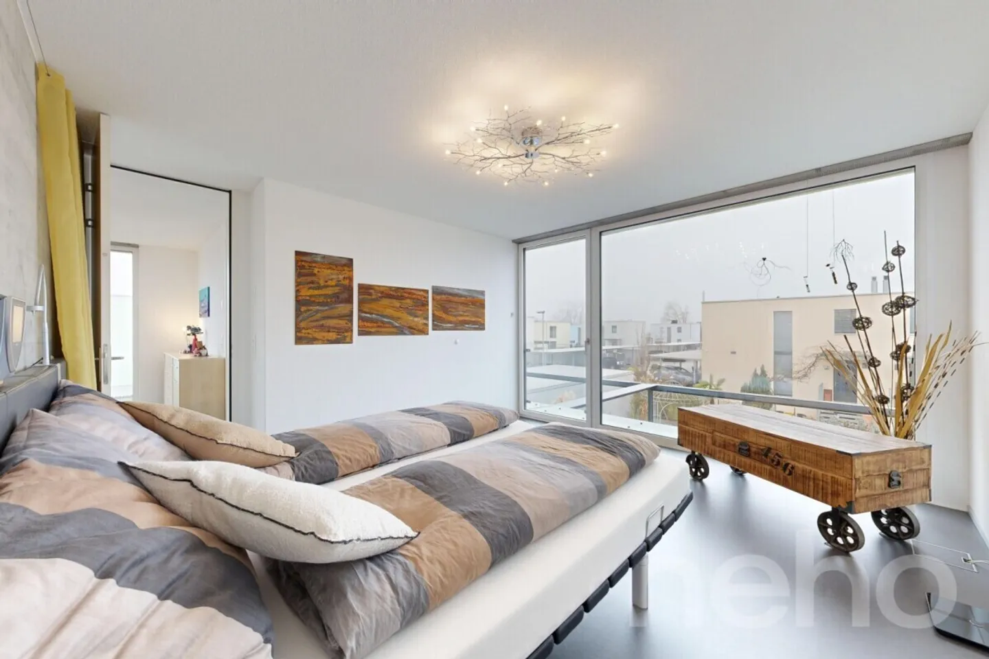 Stylish Living - Modern Semi-Detached House with Great Potential - Photo 9 of 12