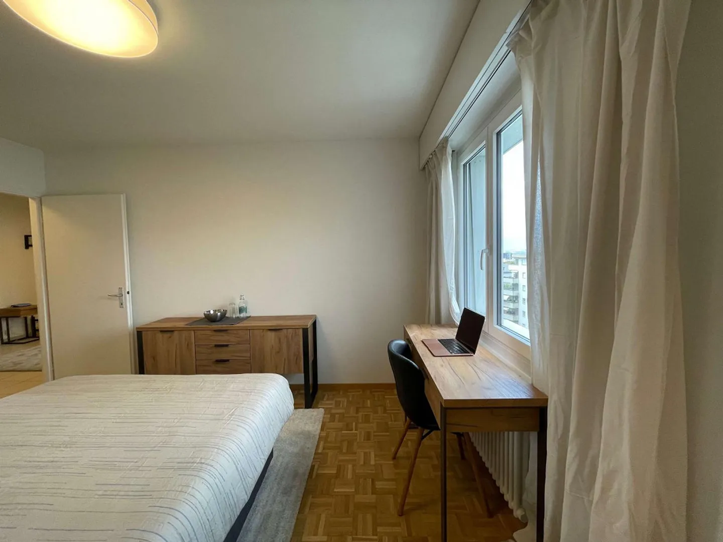 Charming Apartment in Lausanne - Photo 6 of 16