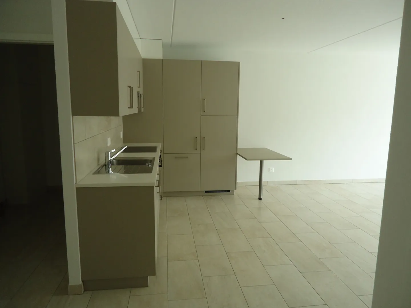 2.5 Room Apartment - Photo 5 of 13