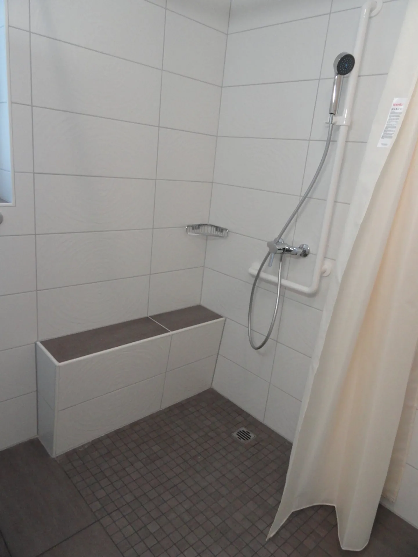 2.5 Room Apartment - Photo 8 of 13