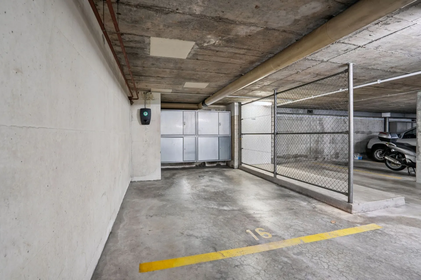 Appartement en attique de 4,5 pièces avec beaucoup de potentiel dans un emplacement calme - Photo 13 sur 13