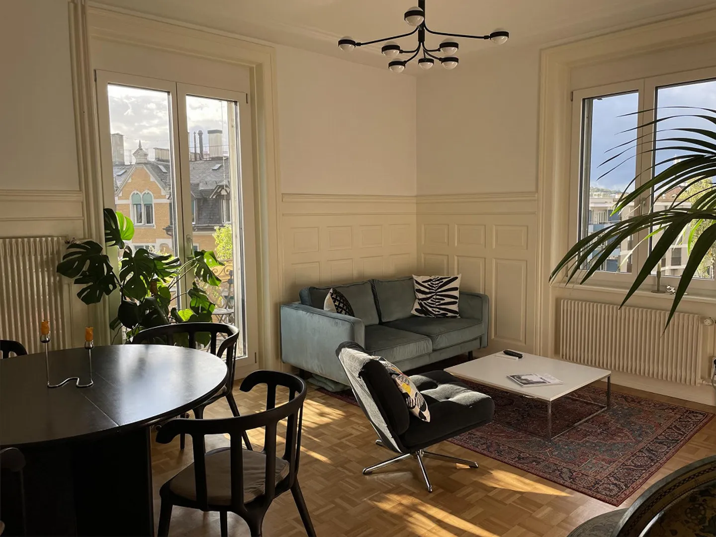 Chambre dans un bel appartement ancien - Photo 1 sur 12