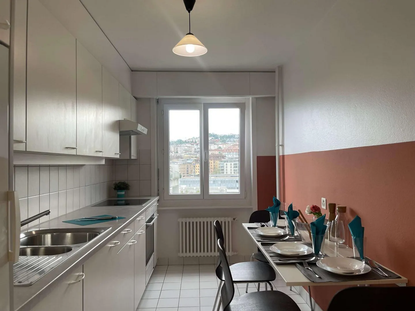 Charming Apartment in Lausanne - Photo 11 of 16