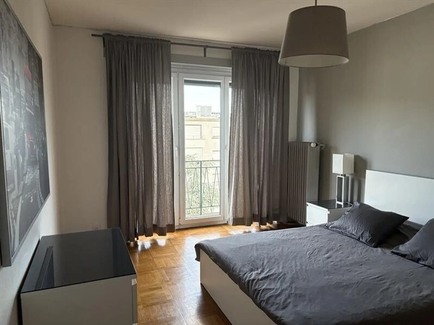 Dernier étage au cœur des Charmilles - Photo 2 sur 5