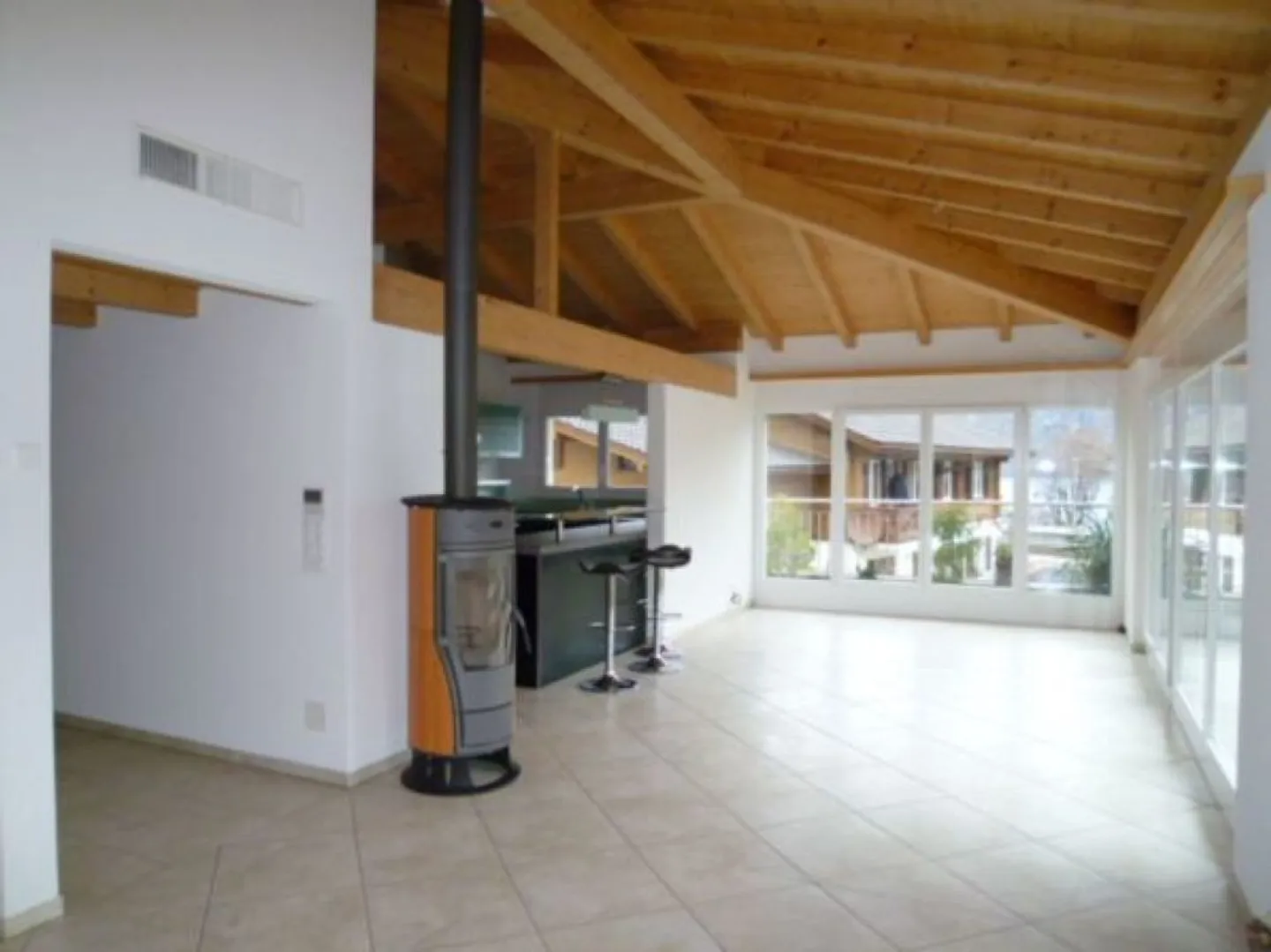 appartamento lussuoso di 4½ locali con sauna e vista lago - Foto 5 di 12