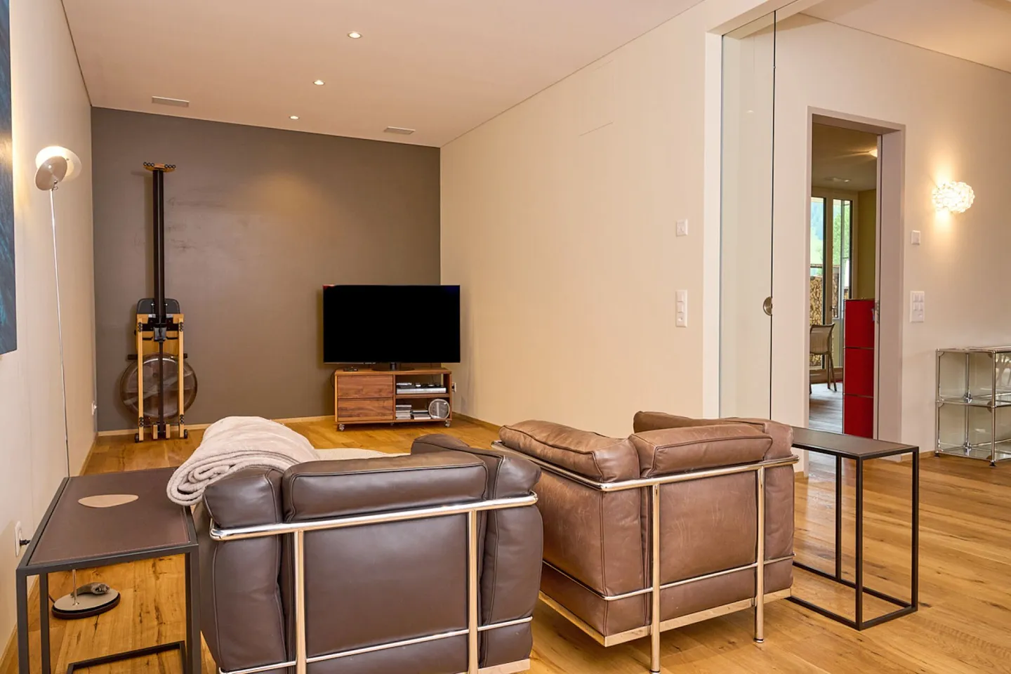 SONNE PUUR ÜBER DEM NEBELMEER: 2 exklusive, topmoderne Gartenwohnungen (1x mit 5.5 Zimmer & 1x mit 3.5 Zimmer.) - Foto 7 von 12
