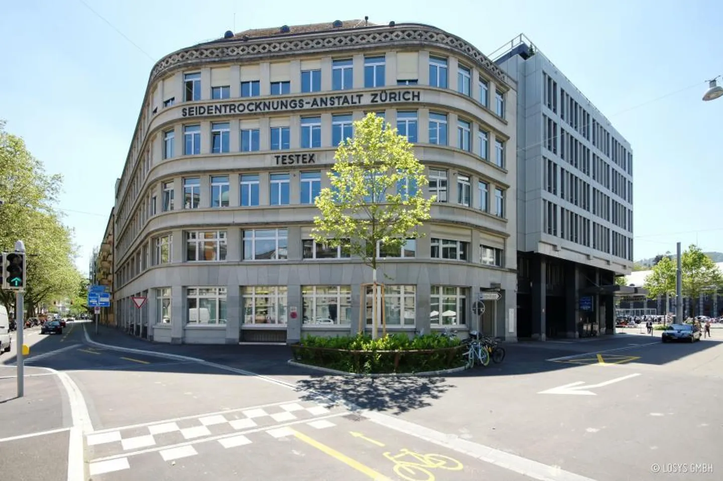 Parkplatz in Zürich - Foto 1 von 5
