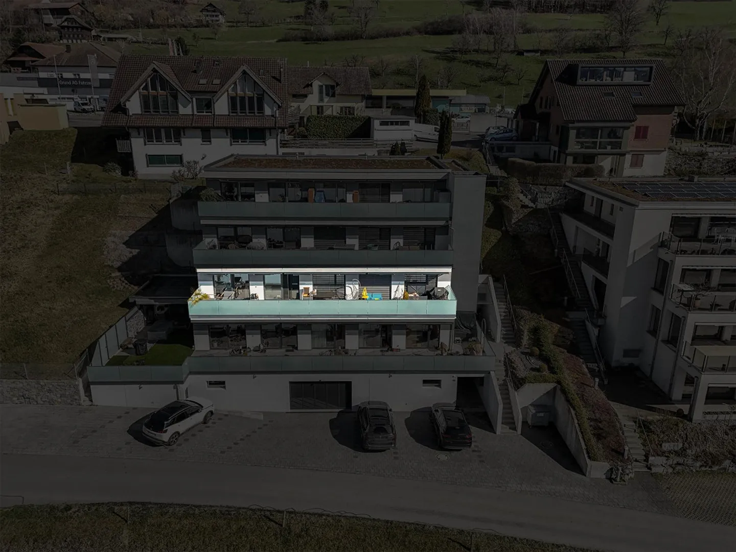 Appartement moderne de 4,5 pièces avec terrasse à Triengen - Photo 4 sur 16