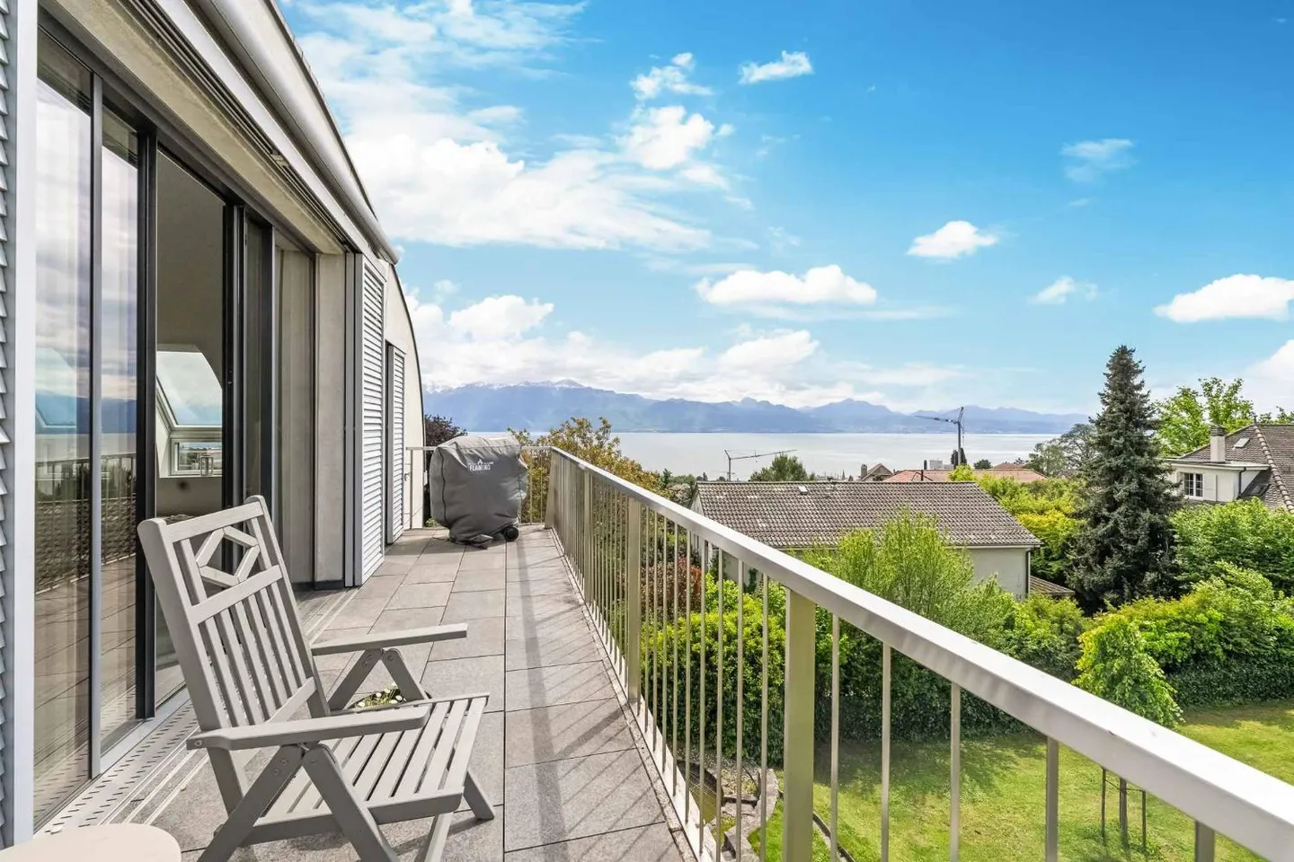 Exceptional penthouse with panoramic view of Lake Geneva - Photo 9 of 9