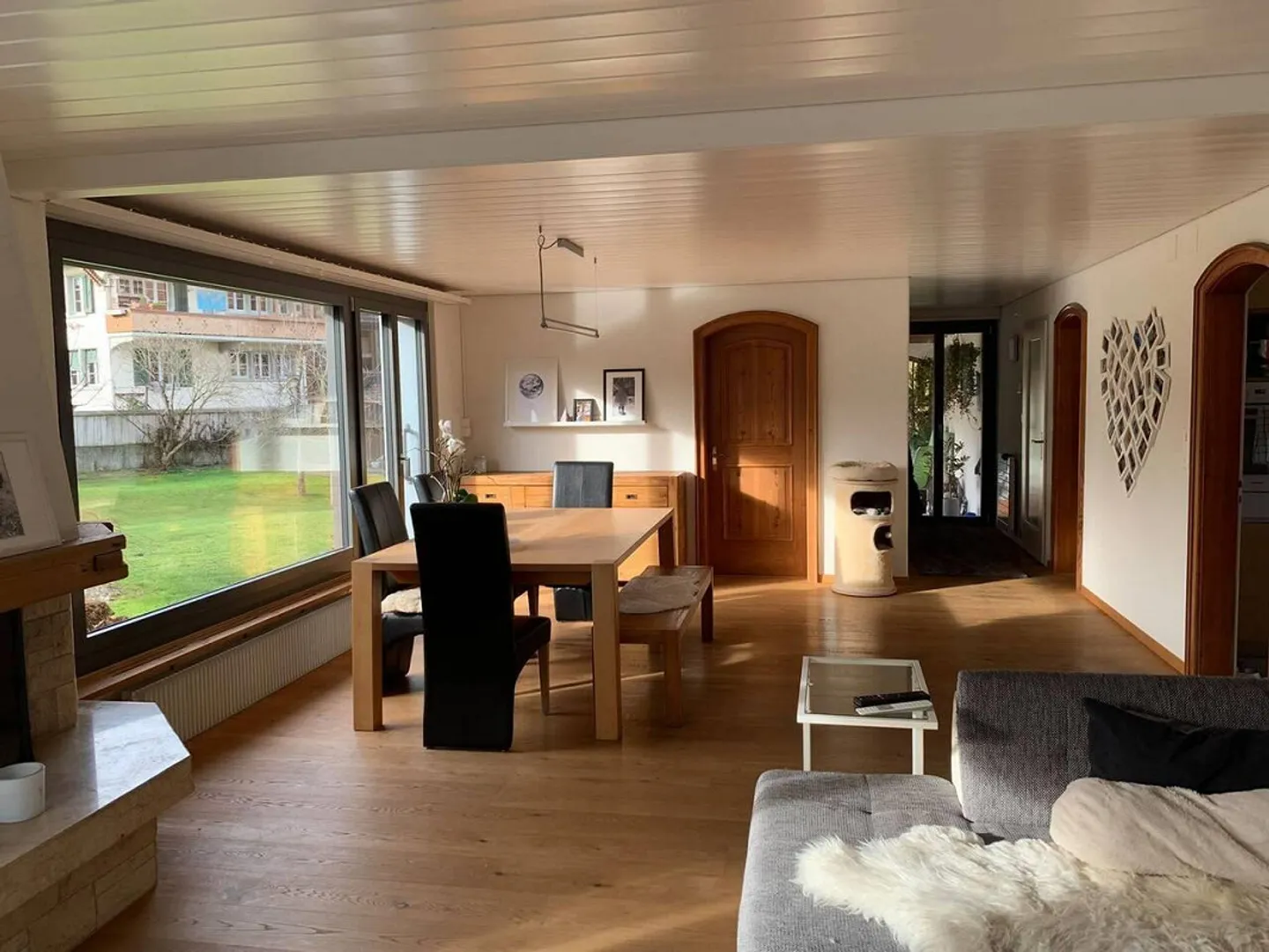 Maison de campagne au bord du ruisseau – 1'700 m2 de terrain et piscine. - Photo 6 sur 19