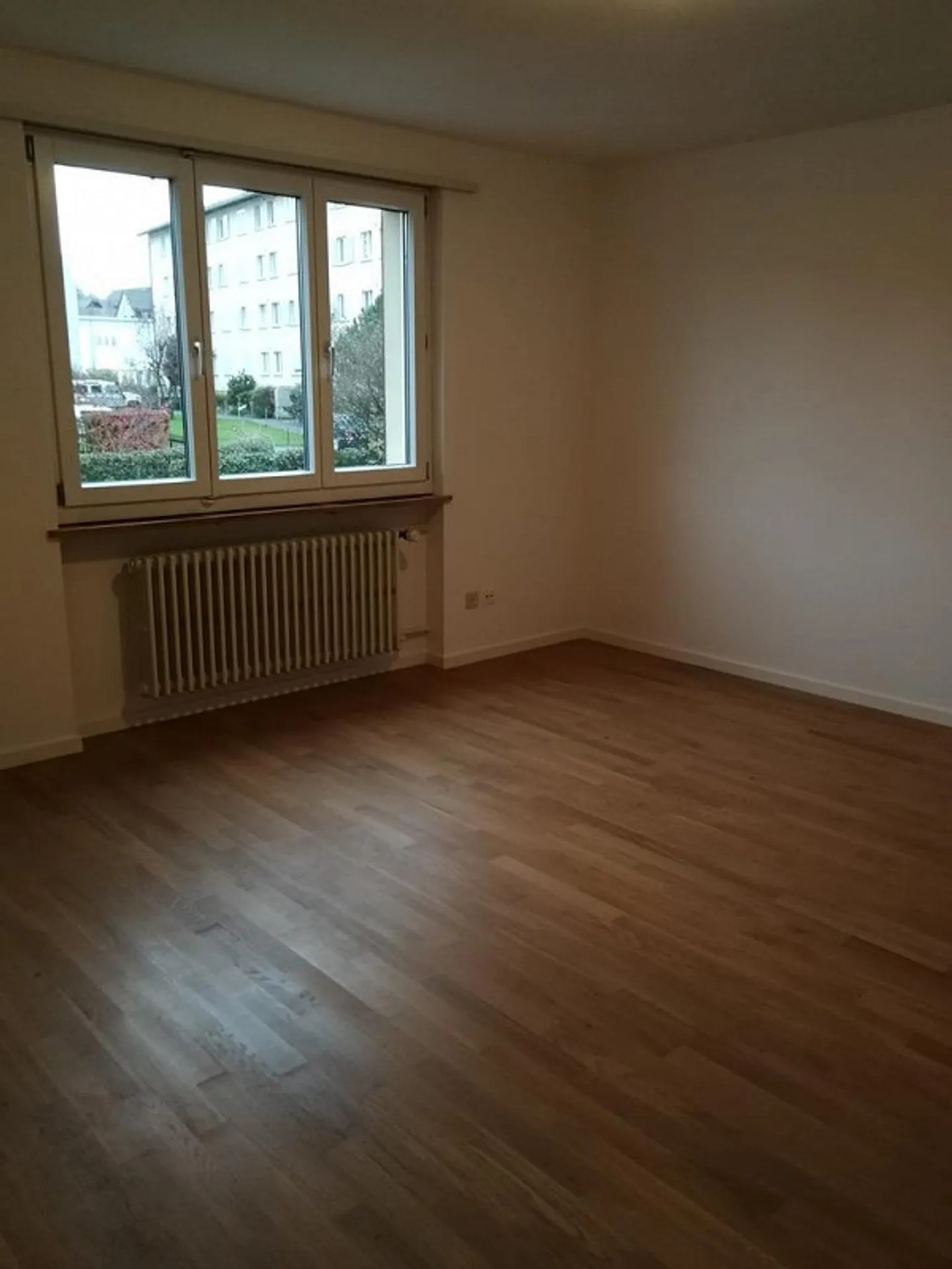 Appartement dans un endroit calme - Photo 5 sur 7