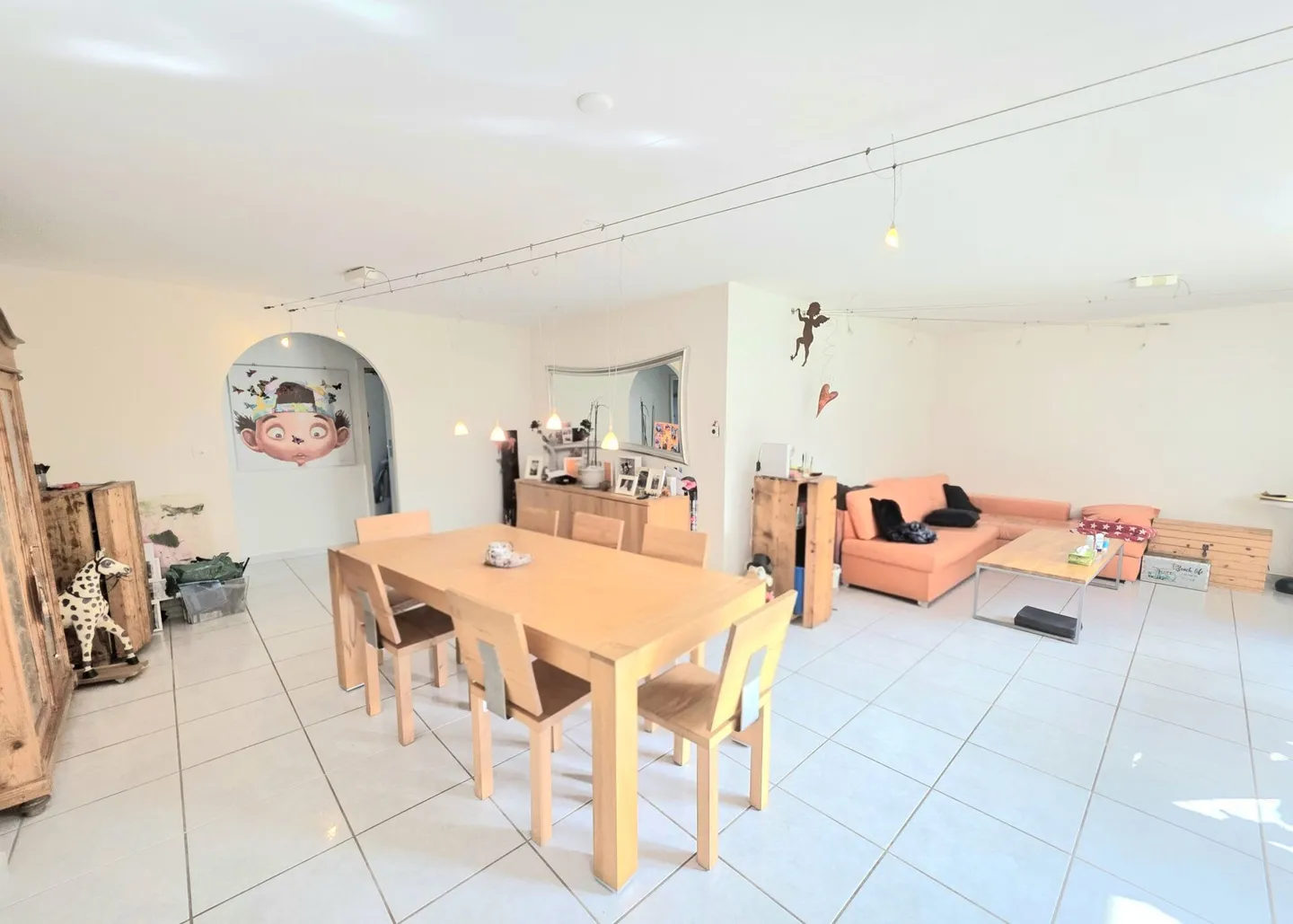 Plenty of Space to Live! Family-Friendly Garden Apartment in Muttenz - Photo 3 of 15