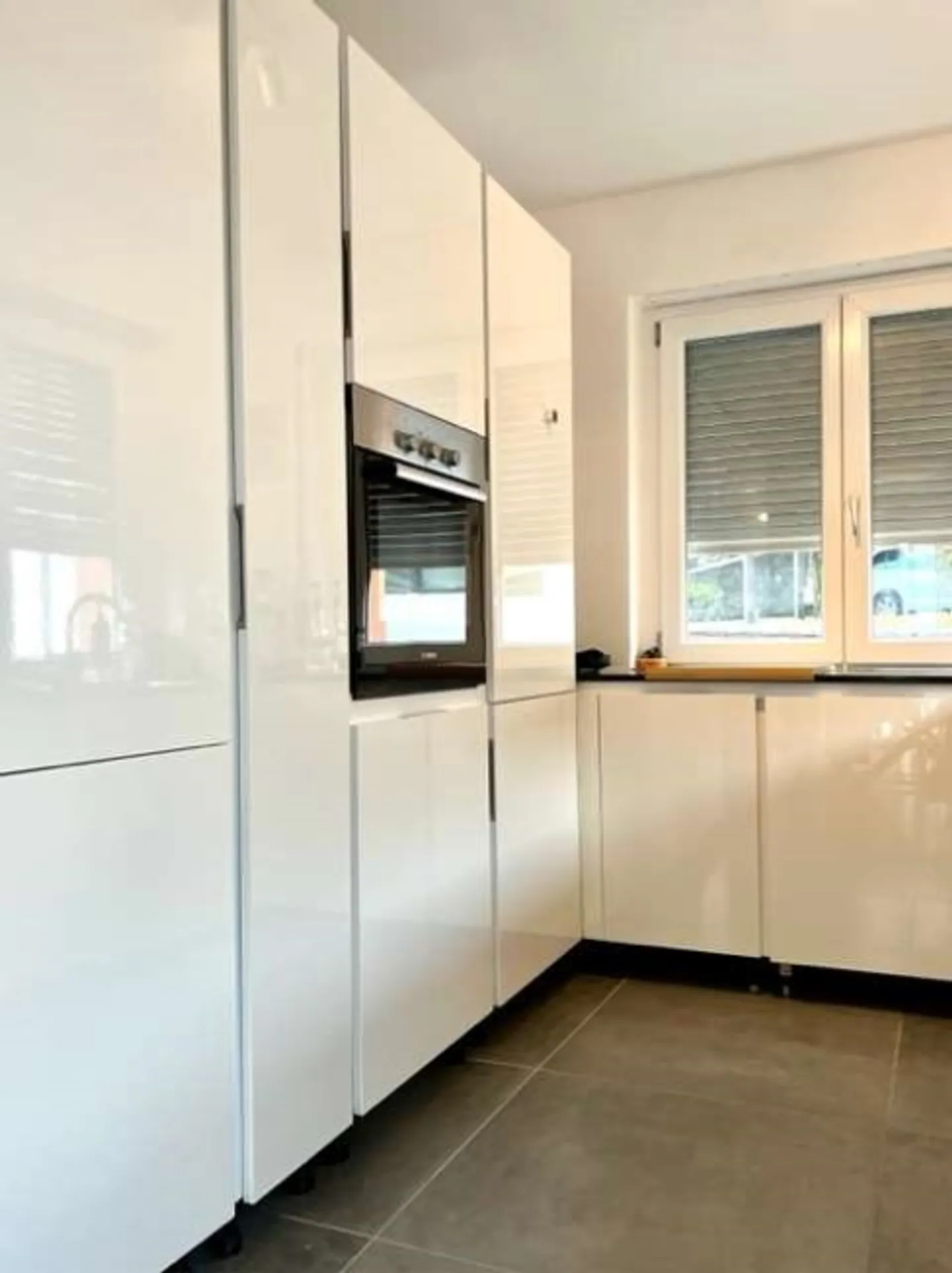 Beautiful House and Garden - Photo 12 of 20