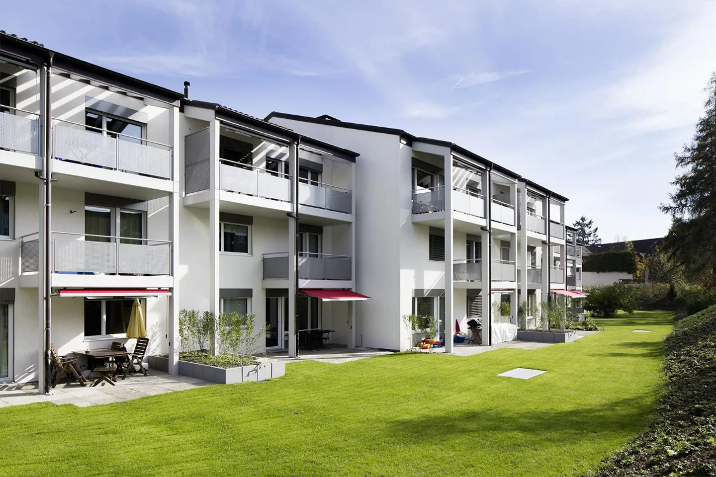 Parking spaces for rent at Aubrigstrasse 3-9 - Photo 1 of 2