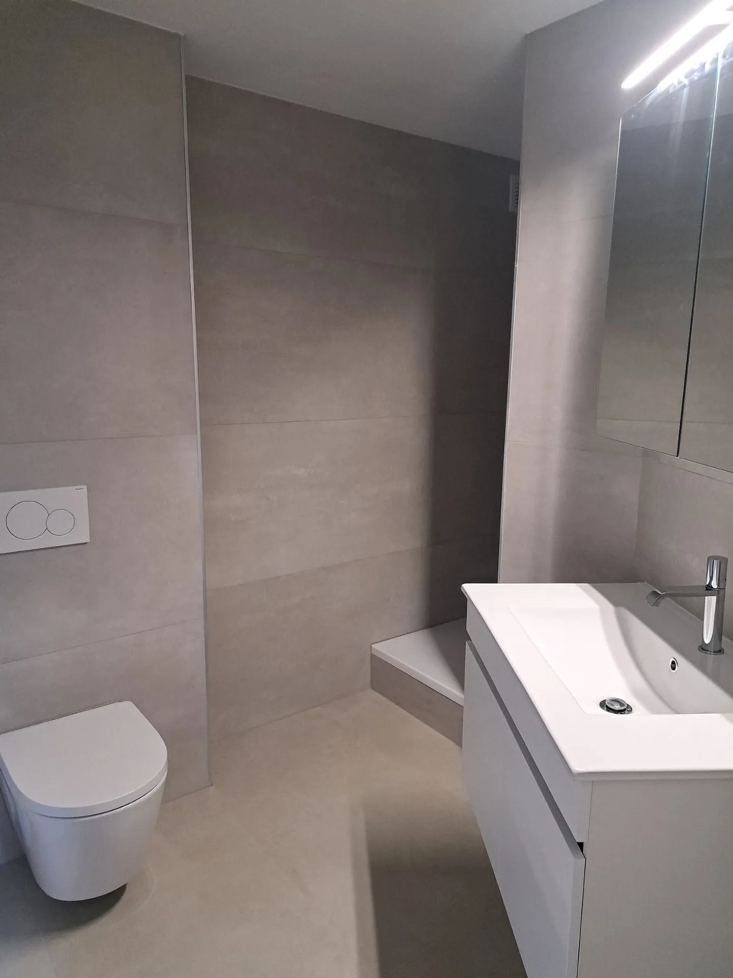 Fribourg / 3,5 Zimmer vollständig renoviert - Foto 7 von 9