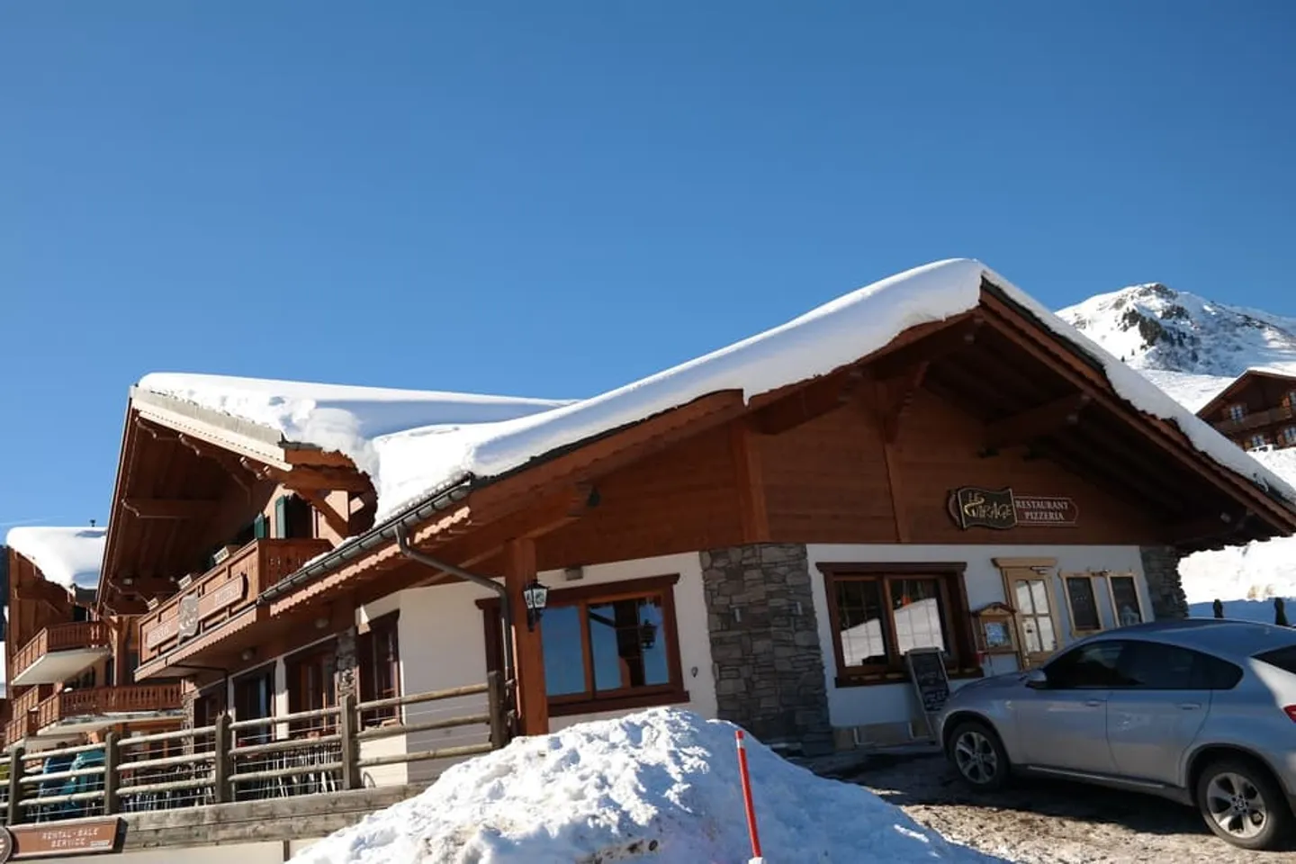 Restaurant "Le Virage" à Champoussin dans les Portes-du-Soleil - Photo 9 sur 9