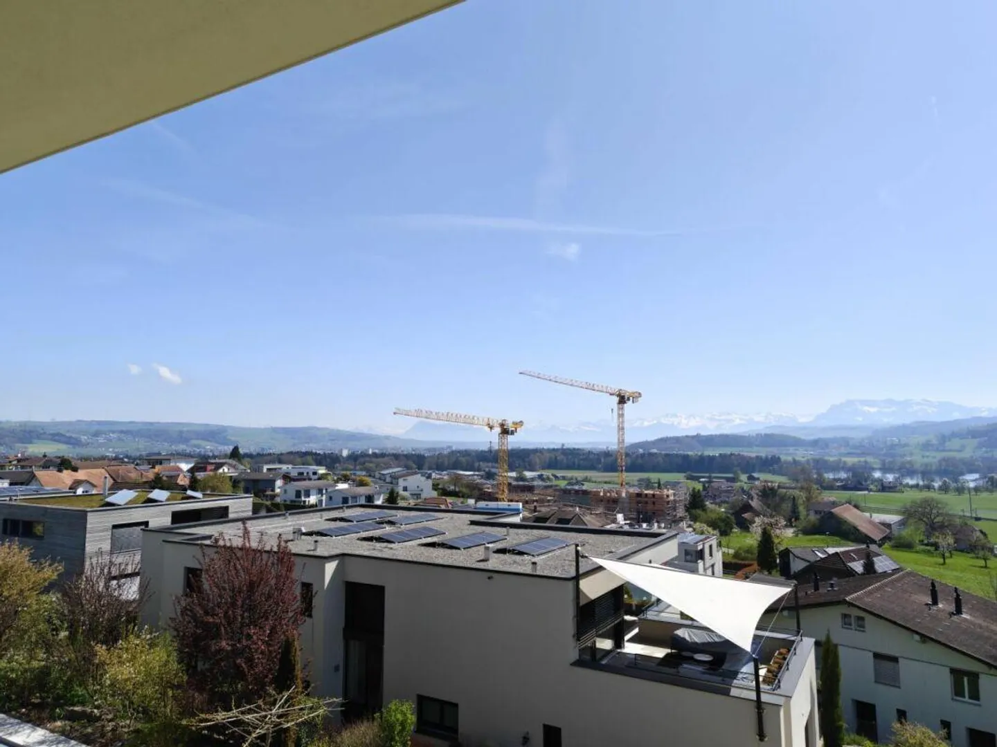 Casa unifamiliare di 7,5 stanze con carattere di benessere - Foto 8 di 9