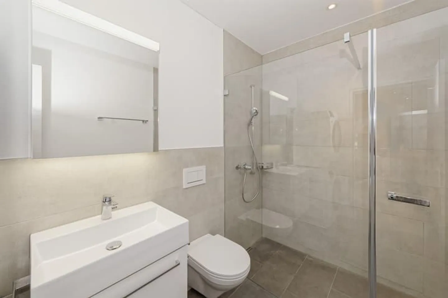 Neubauwohnung am See - Foto 2 von 6